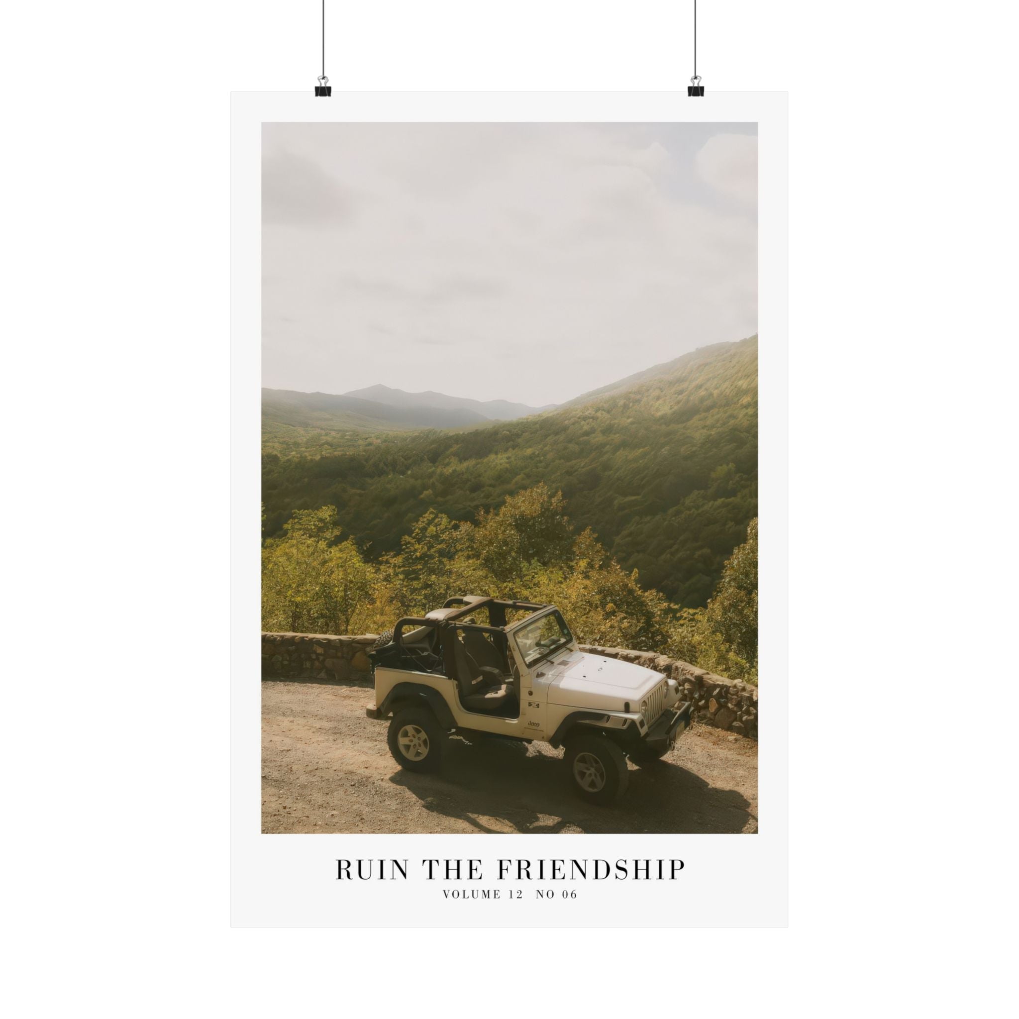 Showgirl performing on stage highlighting the themes of friendship and challenges that can ruin the friendship in showbiz life.