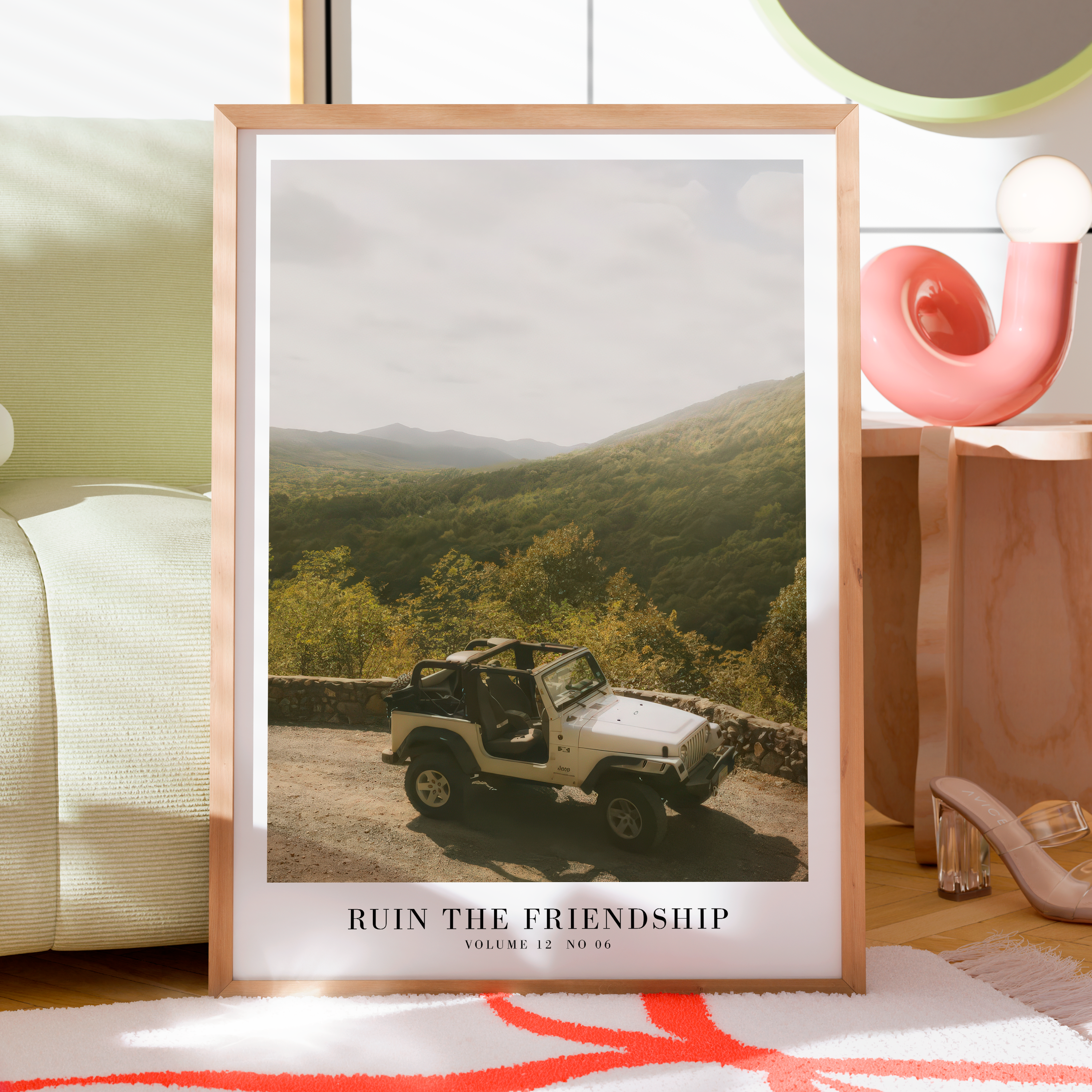 Showgirl performing on stage highlighting the themes of friendship and challenges that can ruin the friendship in showbiz life.