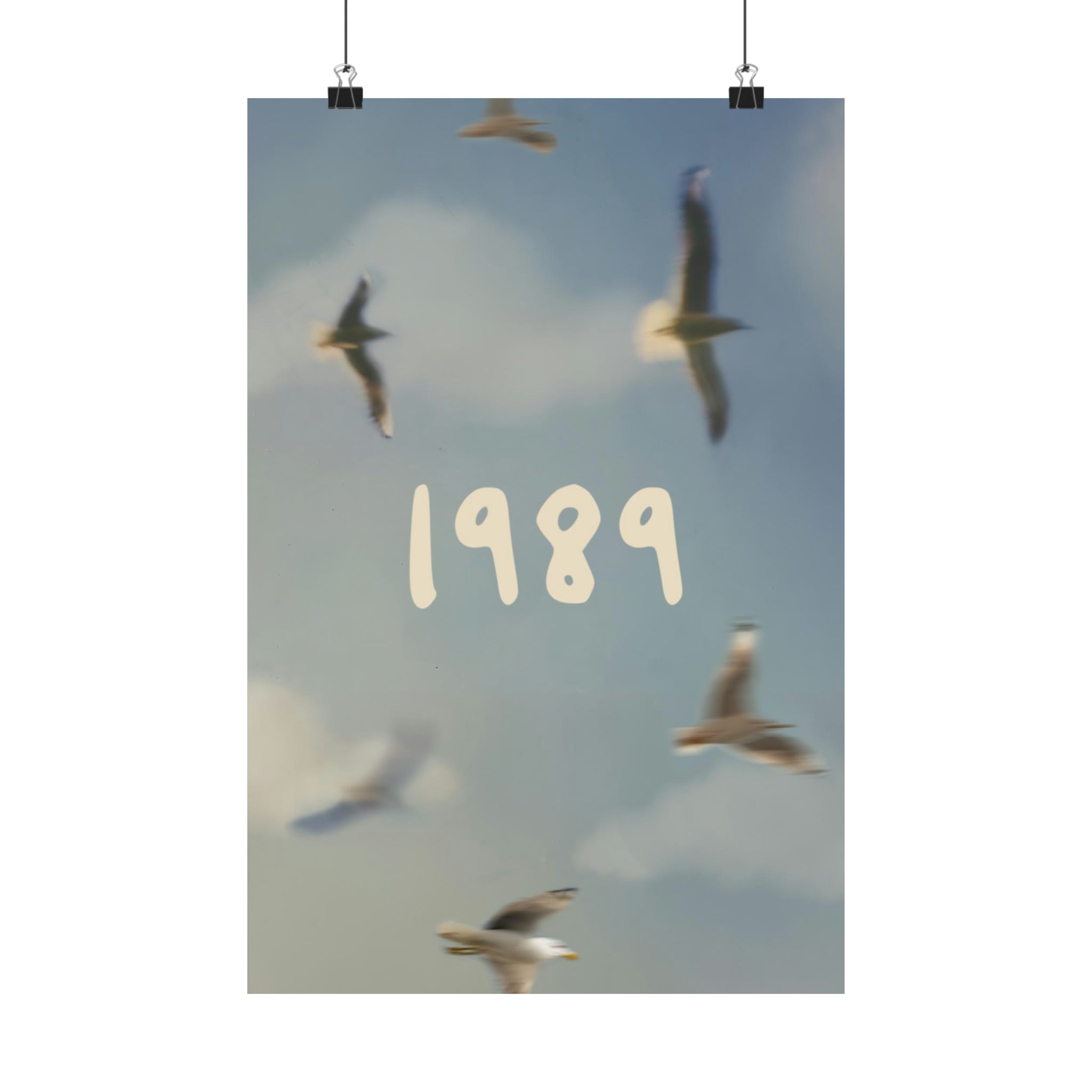 1989 Seagulls Beach Print