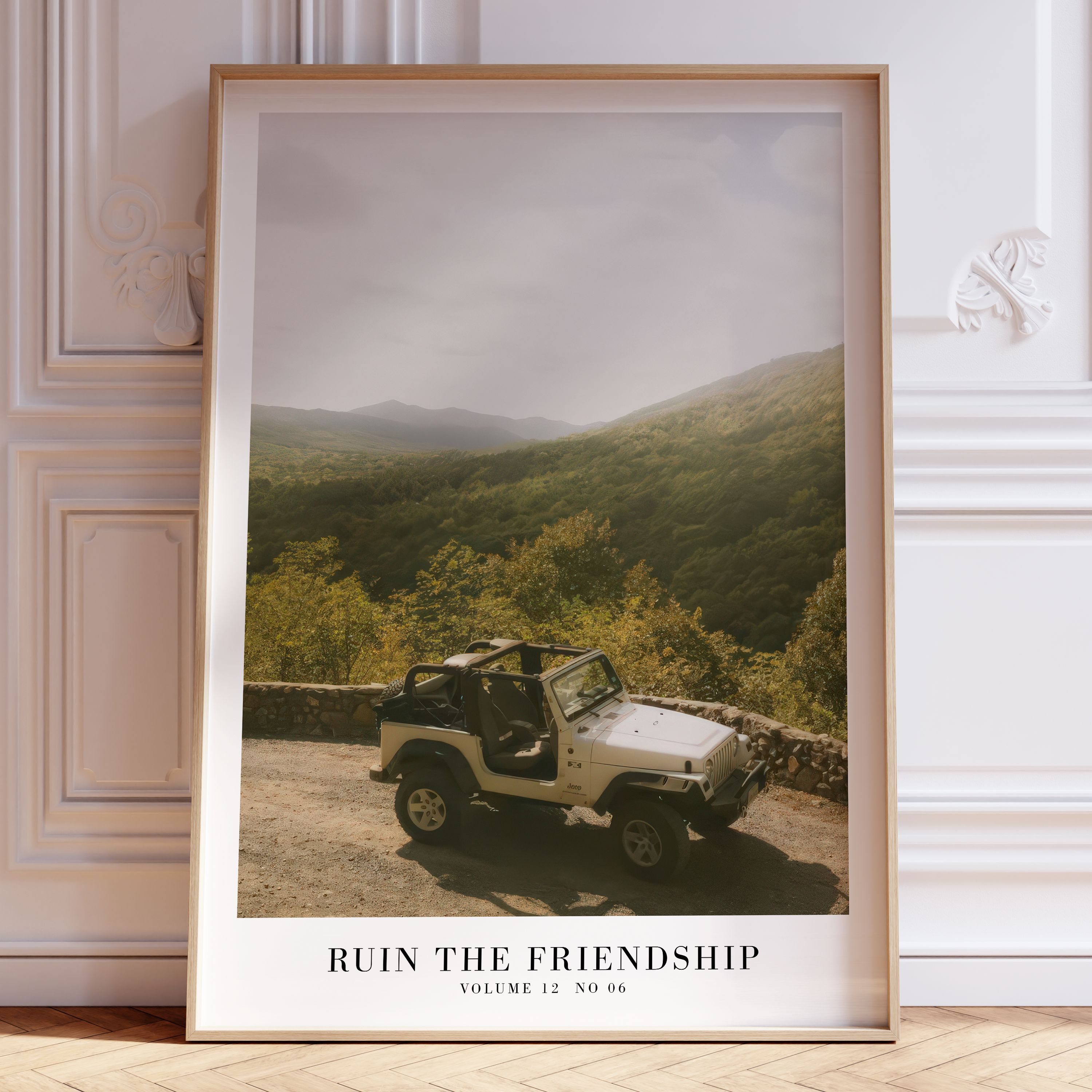 Showgirl performing on stage highlighting the themes of friendship and challenges that can ruin the friendship in showbiz life.